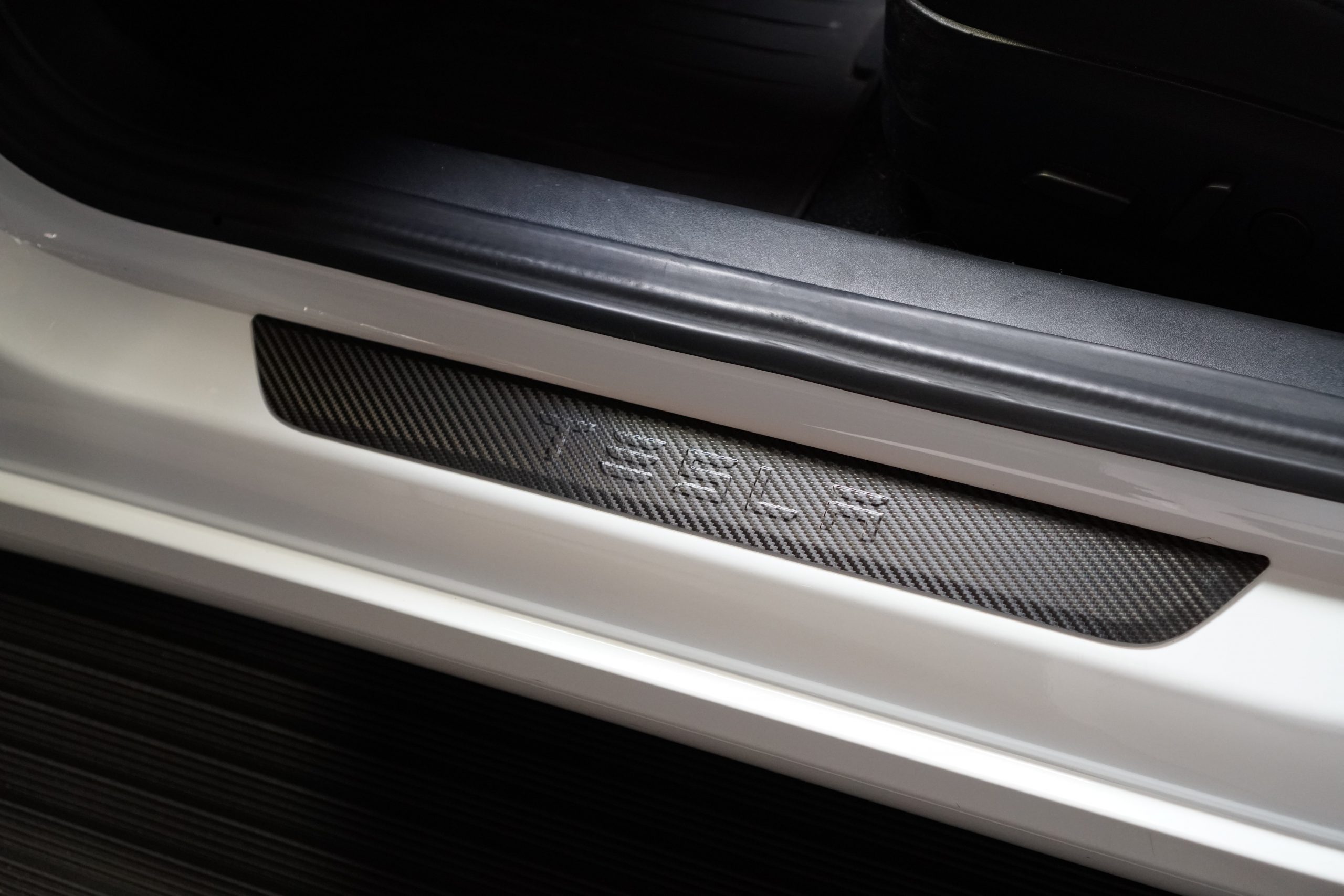 TESLA TMT Tesla Model X Eagle Wing Door Sills Wrap Protection Carbon Fiber Stickers Interior Protection Kit Silver